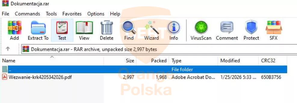 Zrzut ekranu: archiwum Dokumentacja.rar otwarte za pomocą podatnej wersji WinRAR.